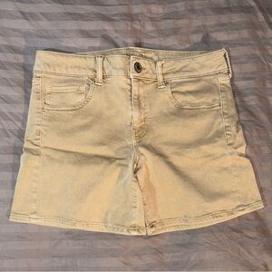 Women's American Eagle Khaki Mid Rise Shorts